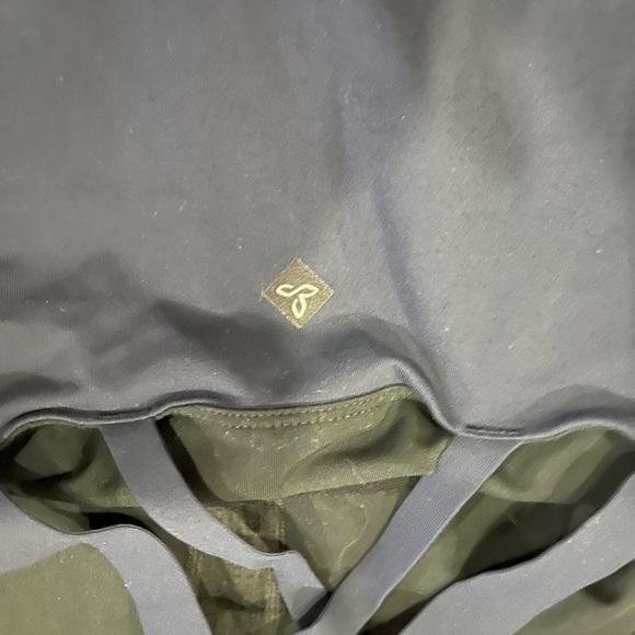 Prana Navy and Black Activewear - Picture 4 of 4